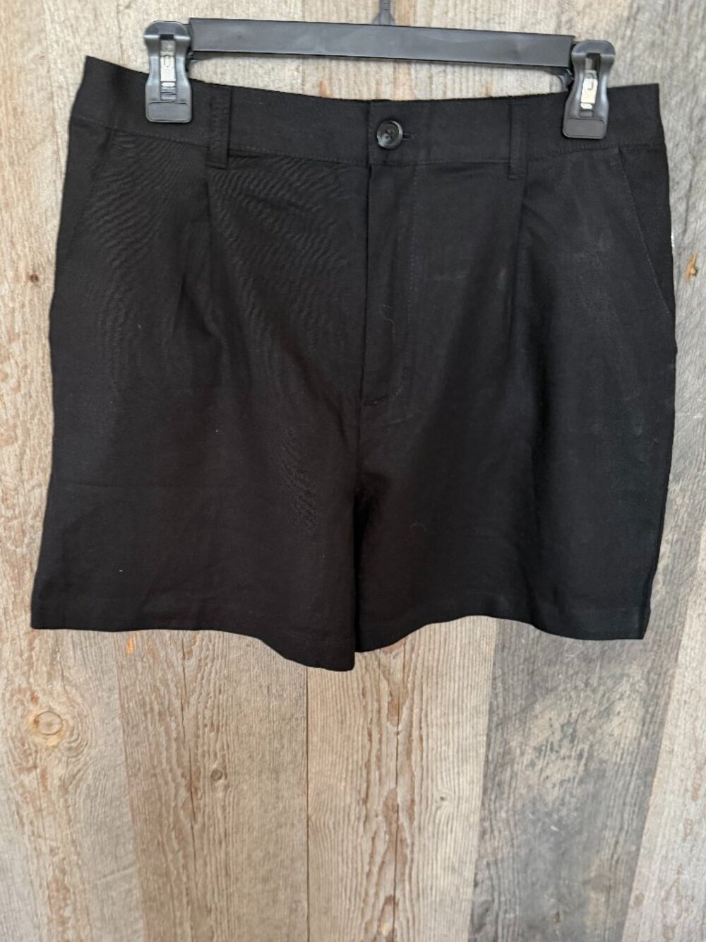 Black Linen Shorts Size Small (4-6)